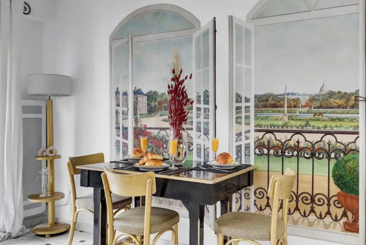 Stylish 2BR for 6 by Champs-Elysees