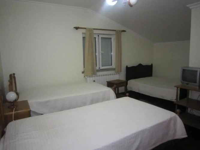 Economy Triple room