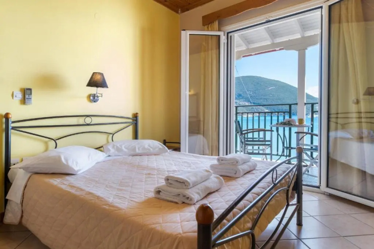 Apostolos Apartment 6