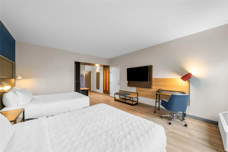 Standard Quadruple room