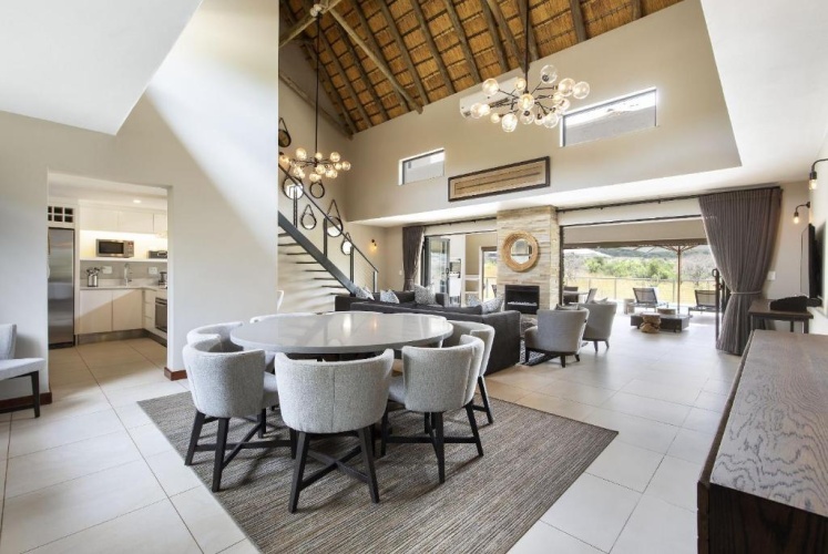 3 Bedrooms Villa