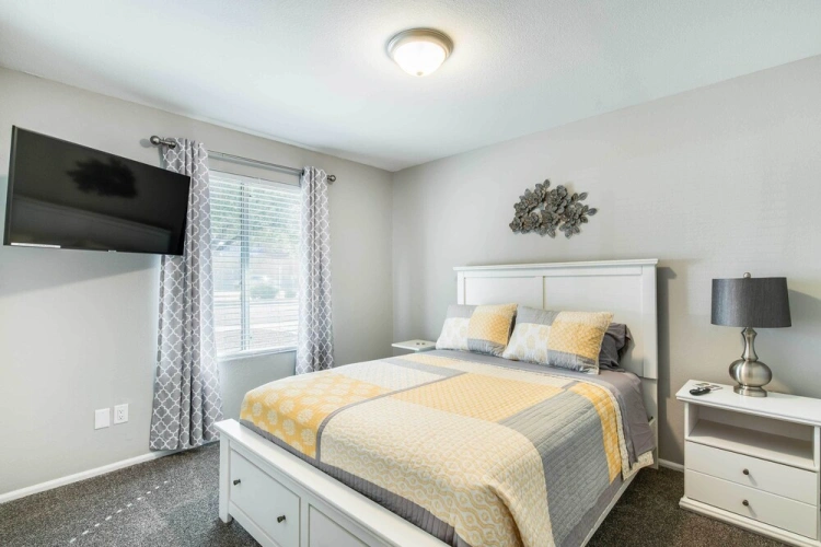 3 Bedrooms Cottage