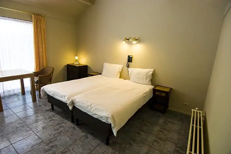 Hotel Pacific Ravels