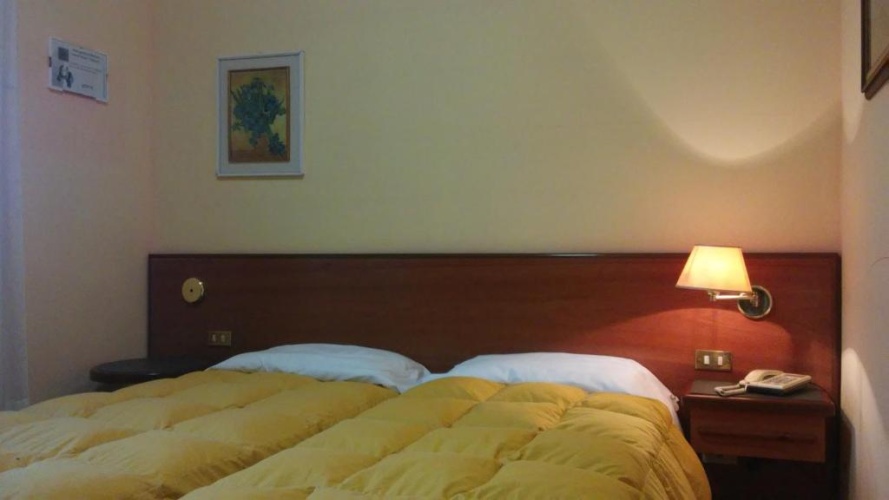 Standard Double room with view