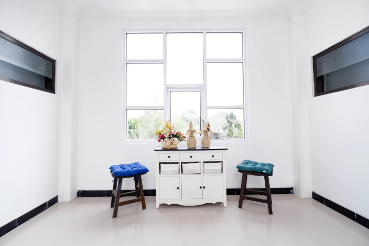 OYO 1611 Four D'home