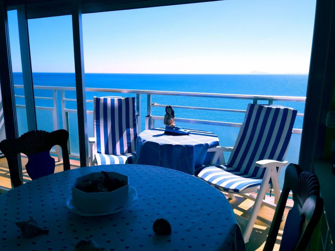 apartamento junto al mar