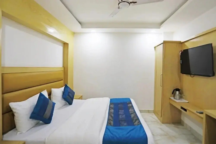 Hotel Kuber International