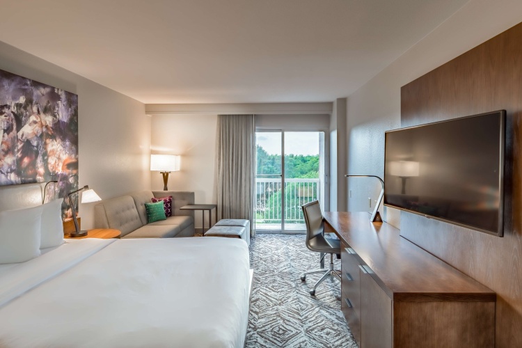 DoubleTree by Hilton Hotel Dallas - Farmers Branch photo 6