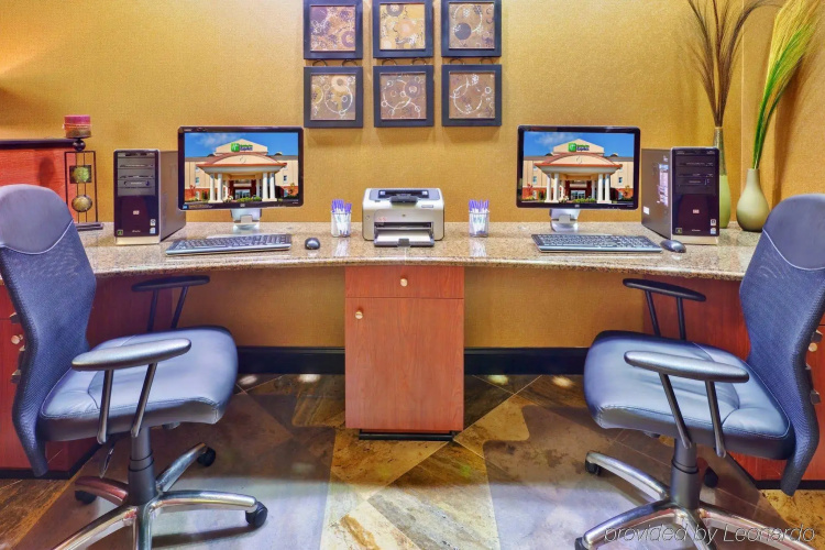 Holiday Inn Express McComb by IHG