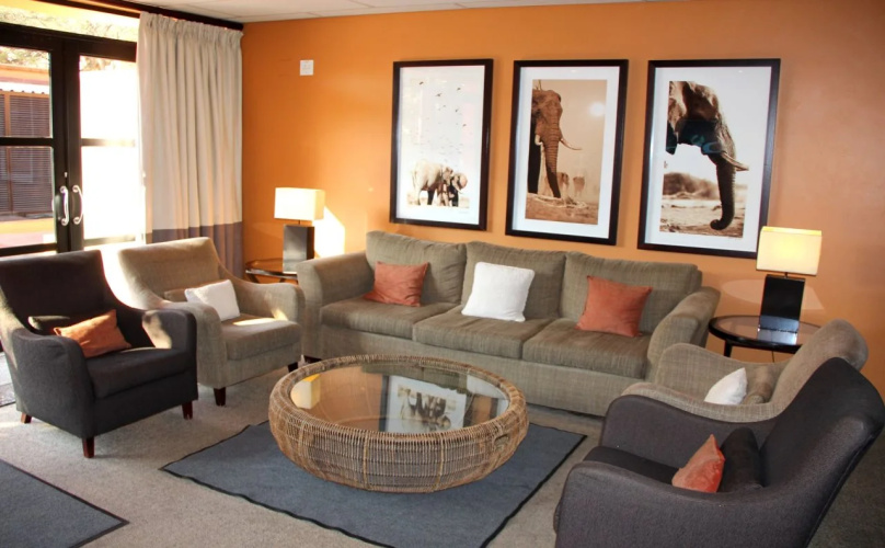 Illovo Hotel