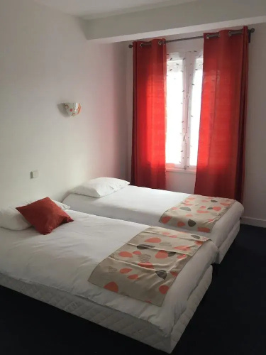 La Coupole Hotel