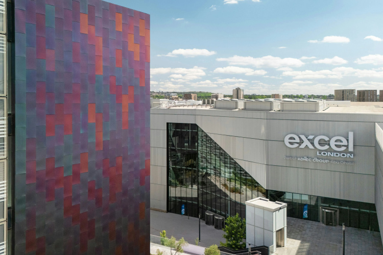 Aloft by Marriott London Excel