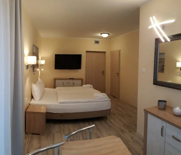 Hotel Lazur
