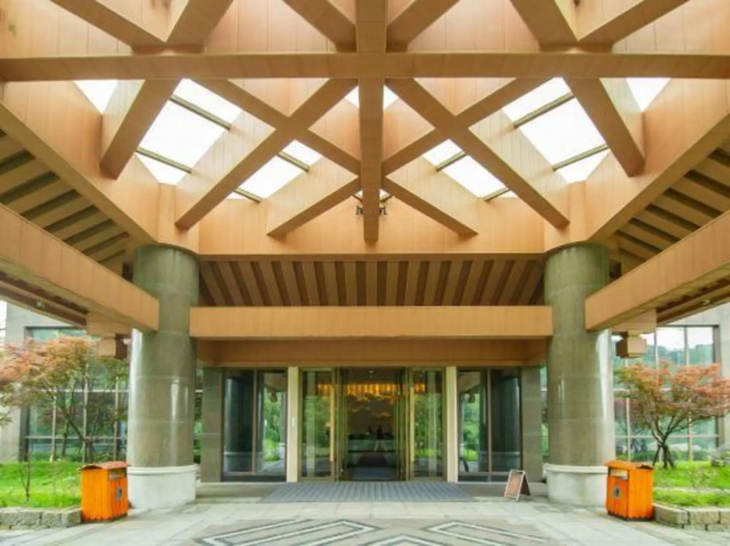 Jinfoshan Liangjiang Holiday Hotel
