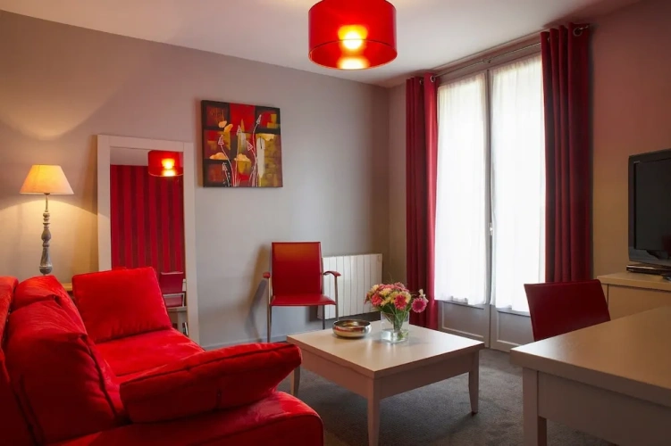 Suite with balcony
