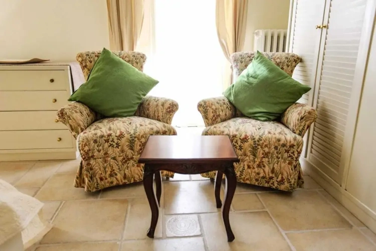 1 Bedroom Suite