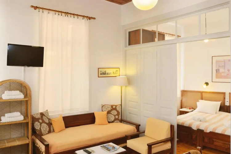 Silde Apartments