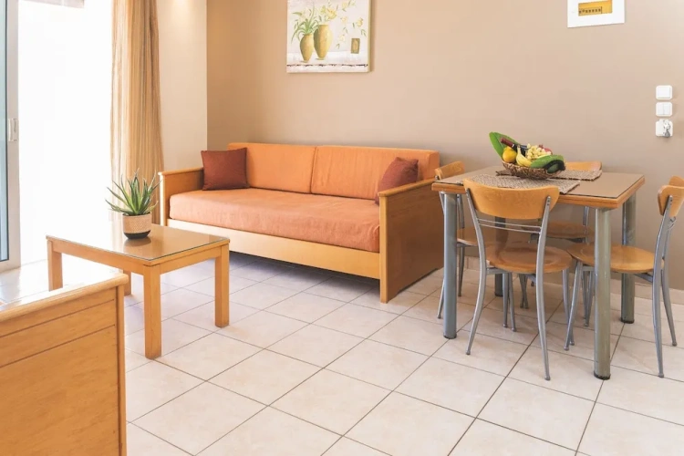 1 Bedroom Apartment