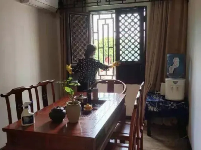 Lin'an Inn