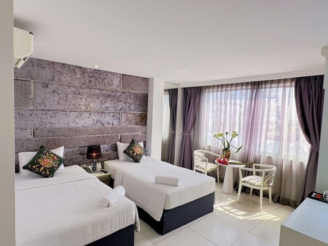 Deluxe Twin room