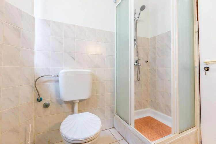 Mare-More studio w balcony and beach front and view