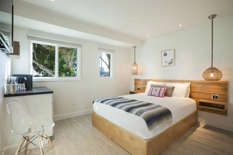 Standard Double room with ocean view