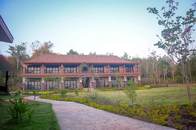 Poochommhok Resort