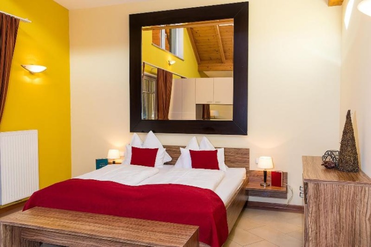 Deluxe Double Suite