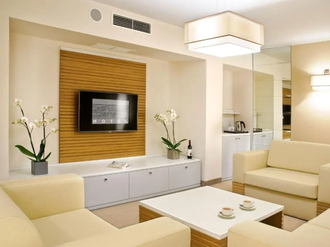 Double Suite