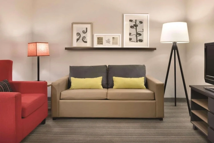 1 Bedroom Suite
