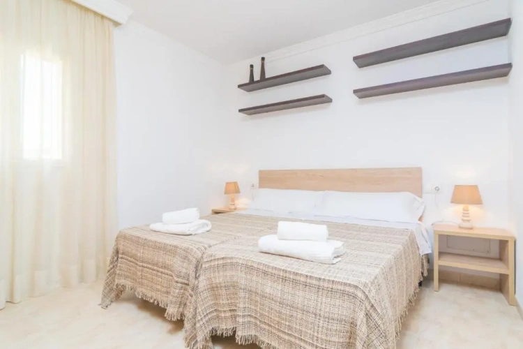 4 Bedrooms Chalet