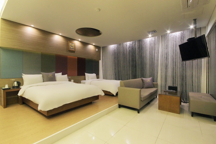 Business Twin room