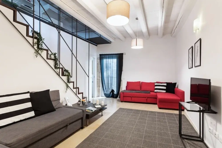Apartment with balcony