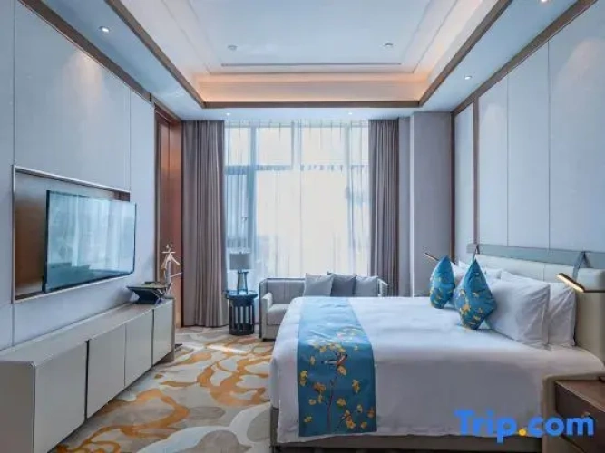 Premier Suite