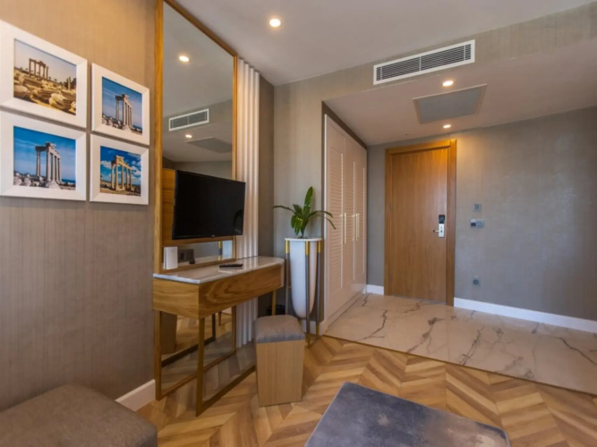 Alexia Resort & Spa