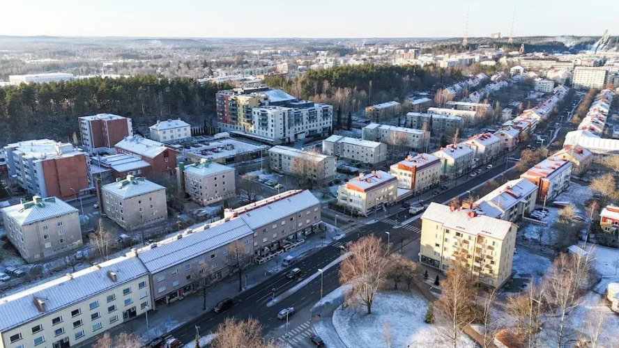 Bright & Cozy 2BR Home in Central Lahti