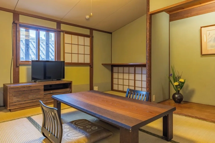 Gokei no Ma room