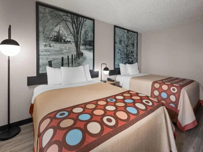 Standard Twin room