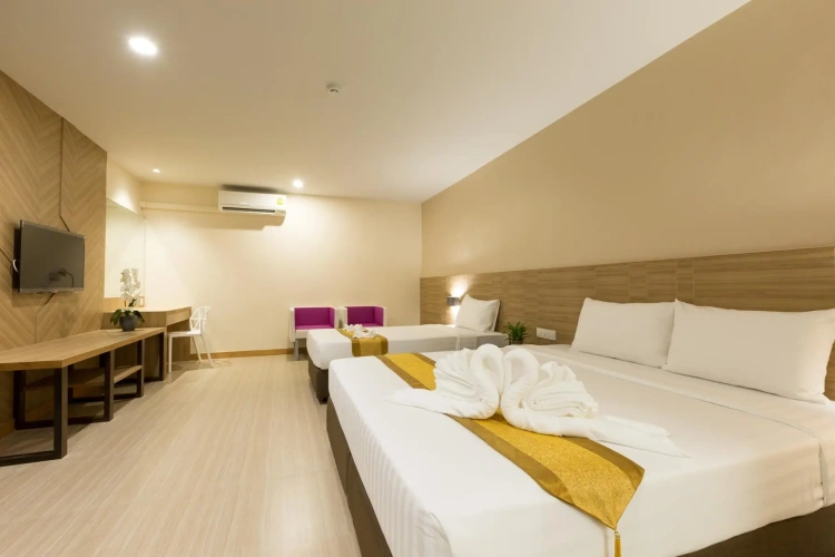Deluxe Triple room