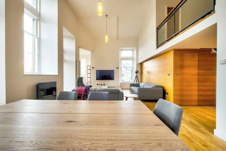 Iconic Quartermile Old Town 3 Bed Duplex