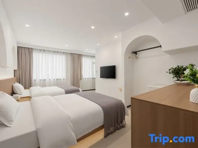 Premium Twin room with sunset view