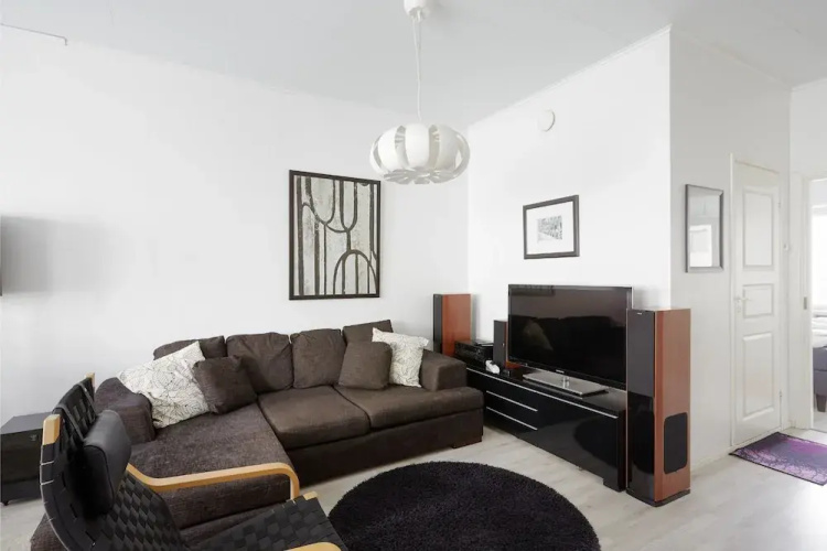 WeHost Ruusankatu 8