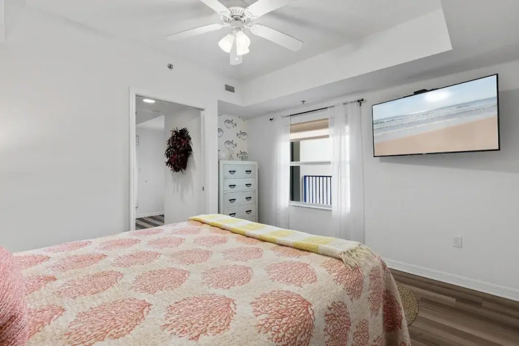 Oceanwalk 9-302