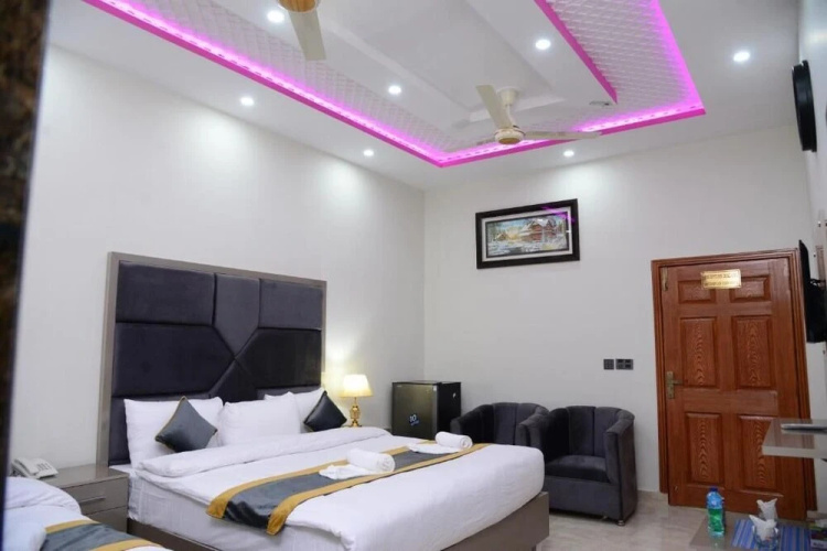 Hotel Grand Lahore