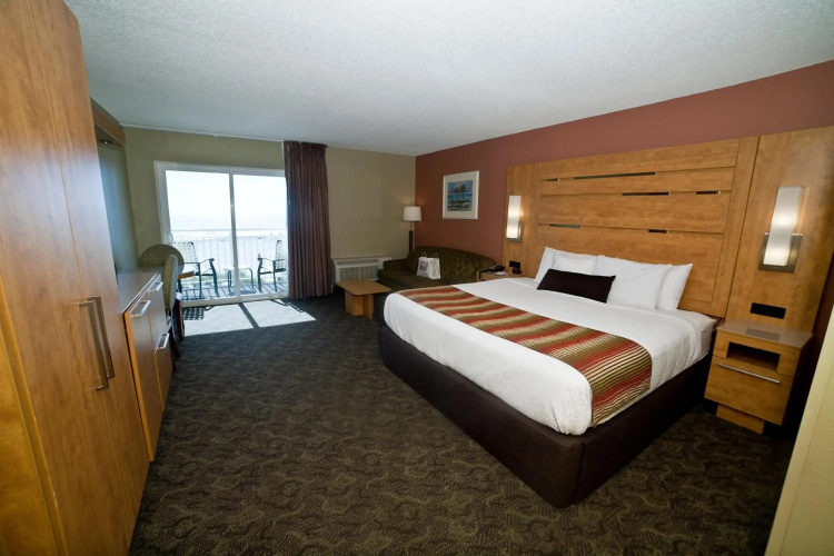 DeSoto Beach Hotel