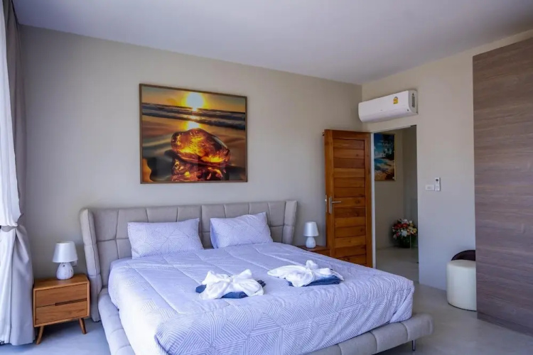 3 Bed Pool Villa Near The Beach KBR29