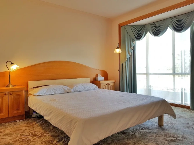 3 Bedrooms Cottage
