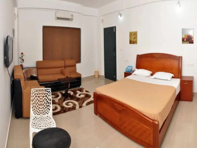 Misty Hills Resort