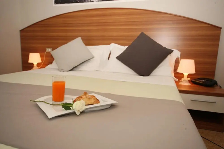 Hotel Mediterraneo