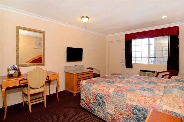 Circle City Inn